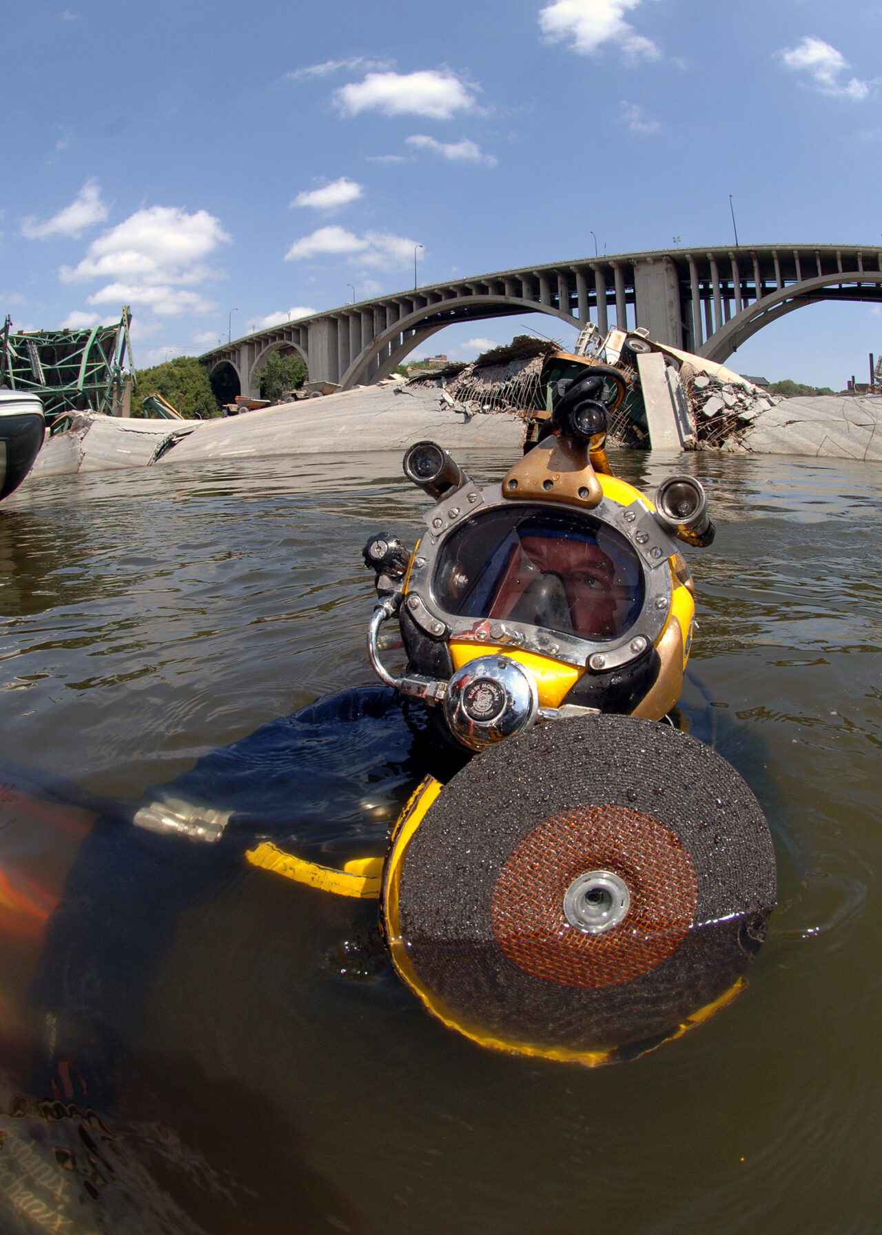 What is an Engineer Diver? Professional Diver Training Center