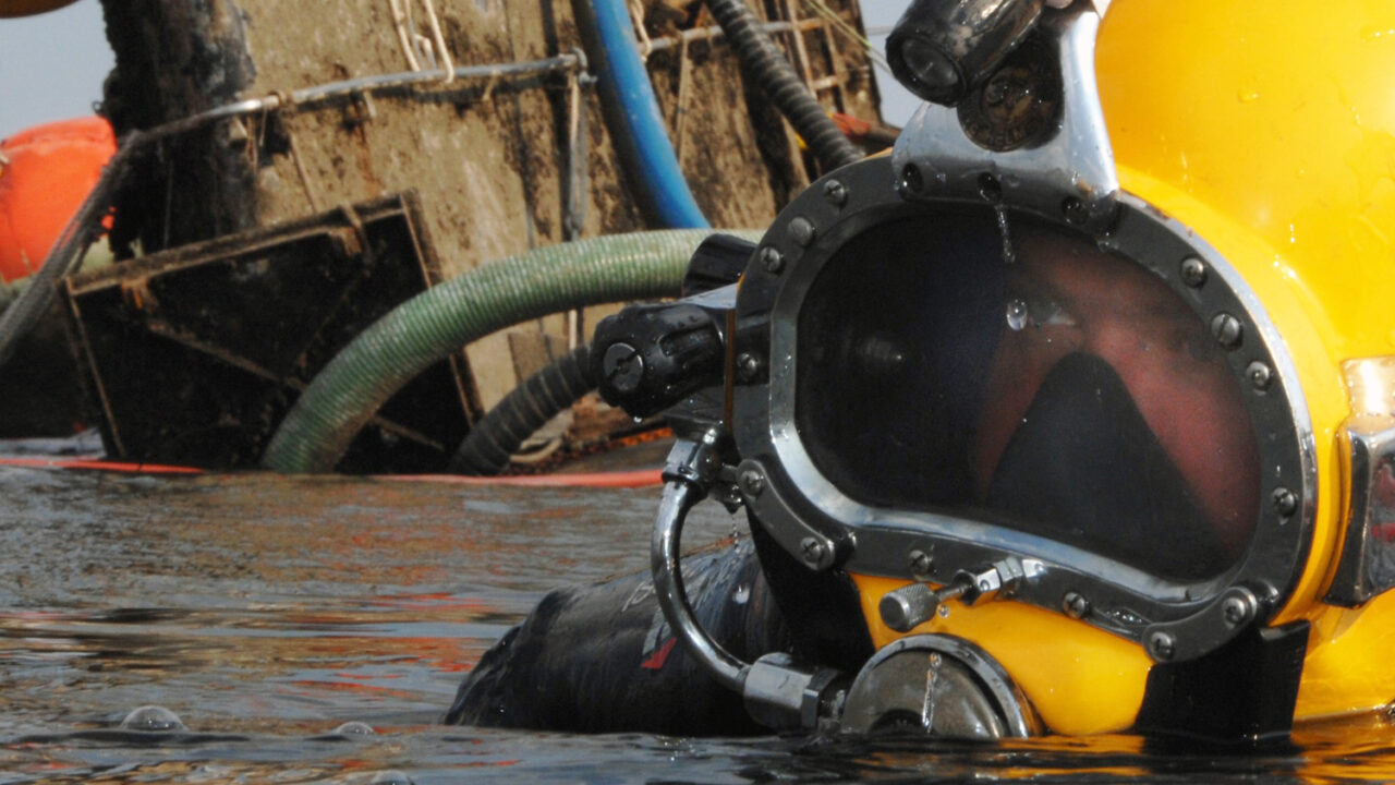 What is an Engineer Diver? Professional Diver Training Center