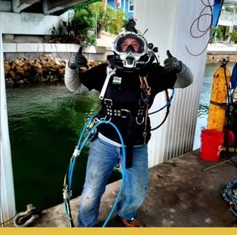 Mike Hardgraves Dive Instructor